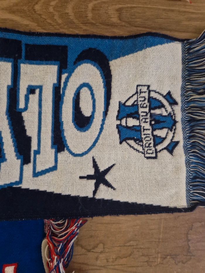 Lot d'echarpes de football  98 - photo numéro 10