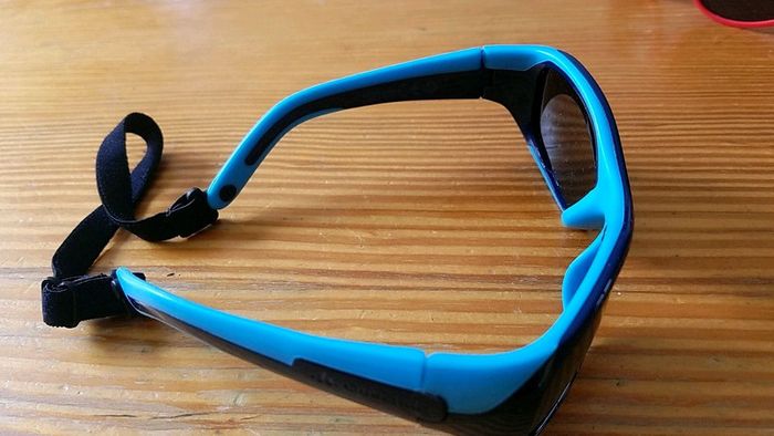 Lunettes Quechua bleu - photo numéro 3