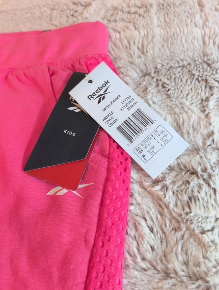 Pantalon de jogging. 14/15 ans. Reebok. Neuf - photo numéro 5