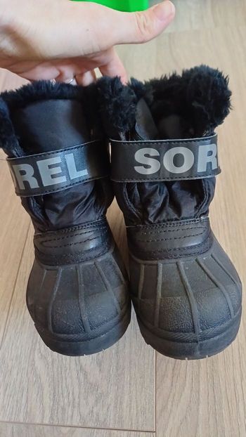 Bottes de neige Sorel taille 28