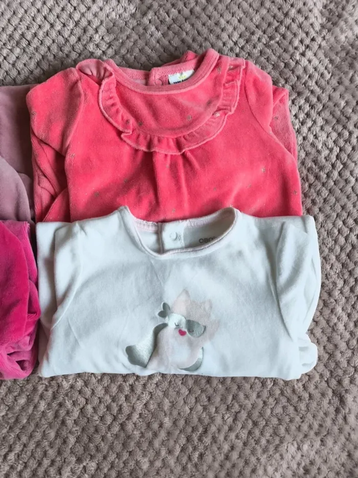 Lot pyjama 1 piece 6 mois - photo numéro 3
