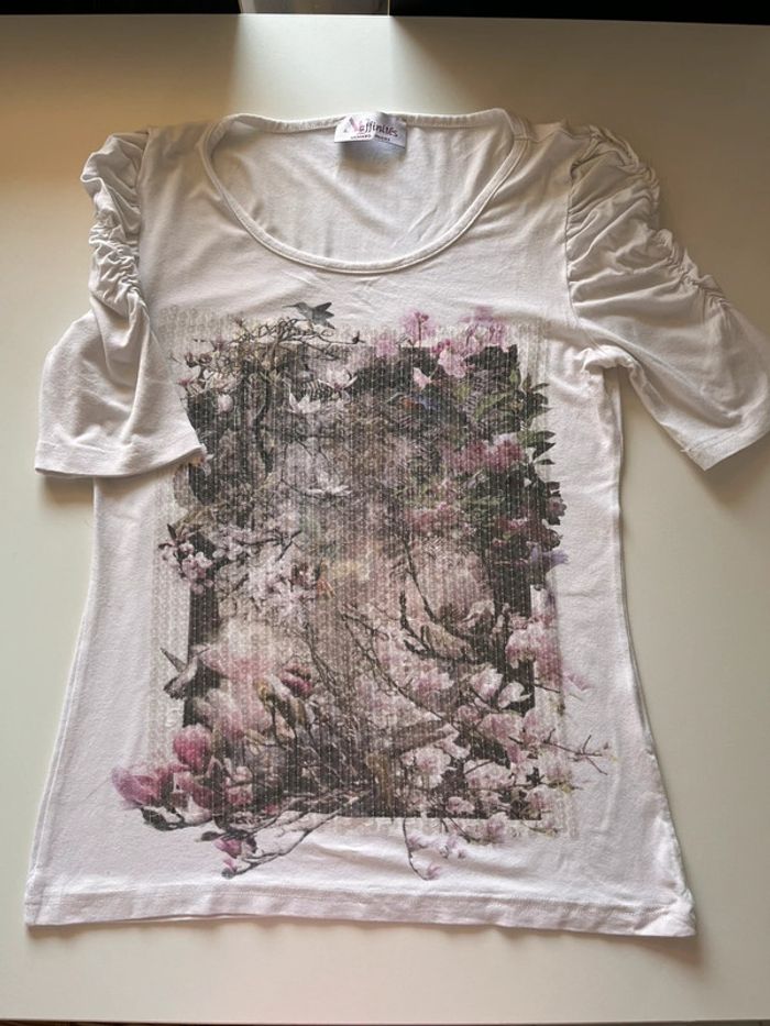 Jolie T-shirt blanc - photo numéro 2