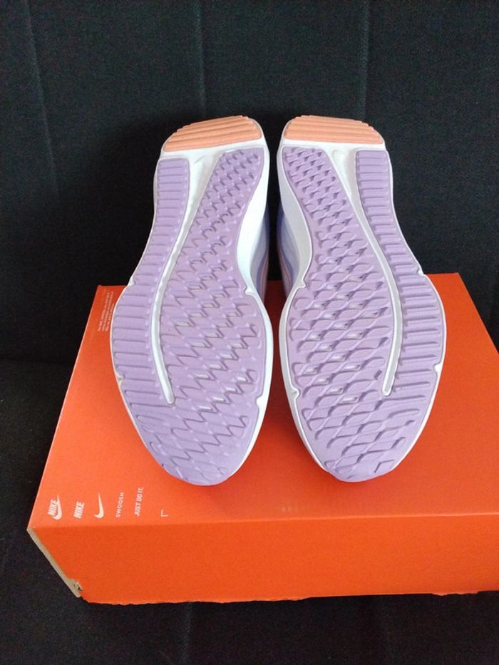 Baskets Nike Cosmic - photo numéro 6