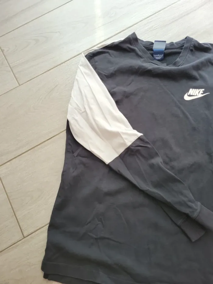 T shirt Nike L - photo numéro 2