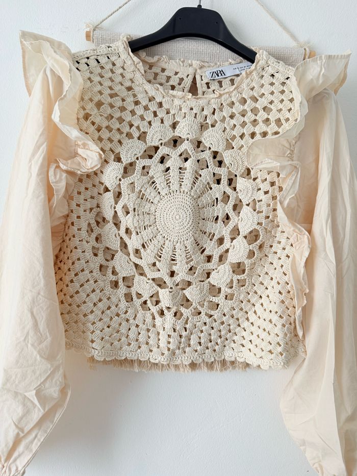 Blouse Zara en crochet - photo numéro 2