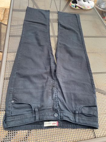 Jean levis 627 straight fit w32 l34