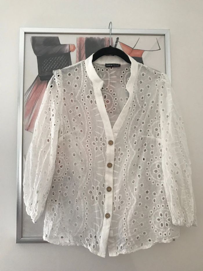 Blouse Shein broderies anglaises M
