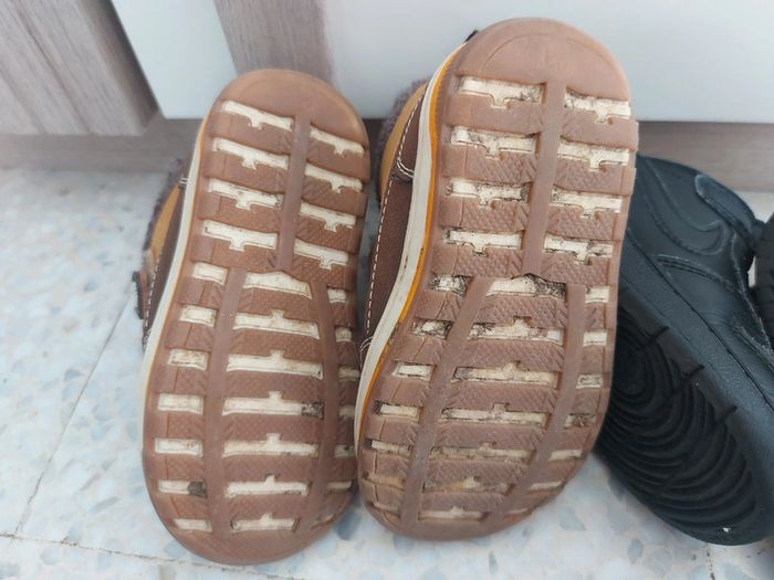Lot chaussure 23 - photo numéro 3
