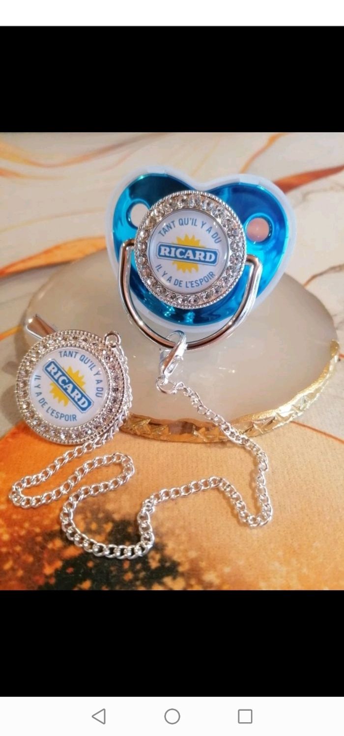 Tétine bleu ricard - photo numéro 2