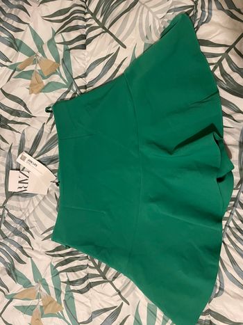 Jupe short verte Zara taille S neuve
