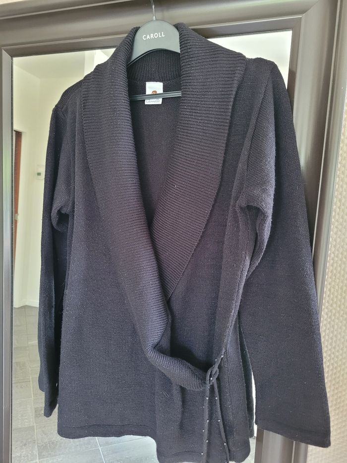 Gilet noir caché cœur