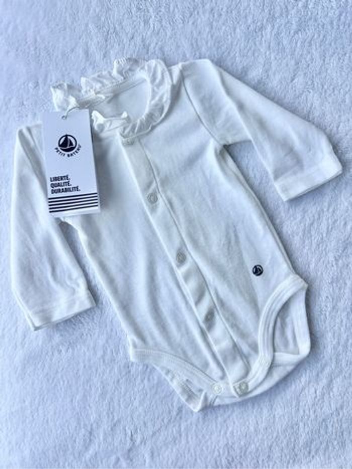 Bodie Petit Bateau 1 mois - photo numéro 3