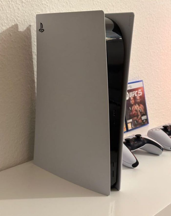 PlayStation 5 - photo numéro 2