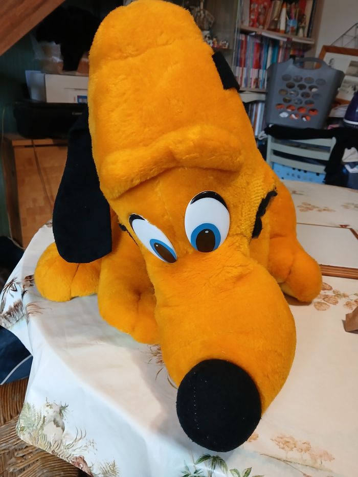 Peluche Pluto grande taille