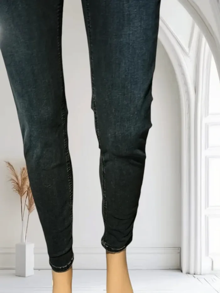 jean Mango modéle,coupe skinny,taille haute,texture stretch - photo numéro 8