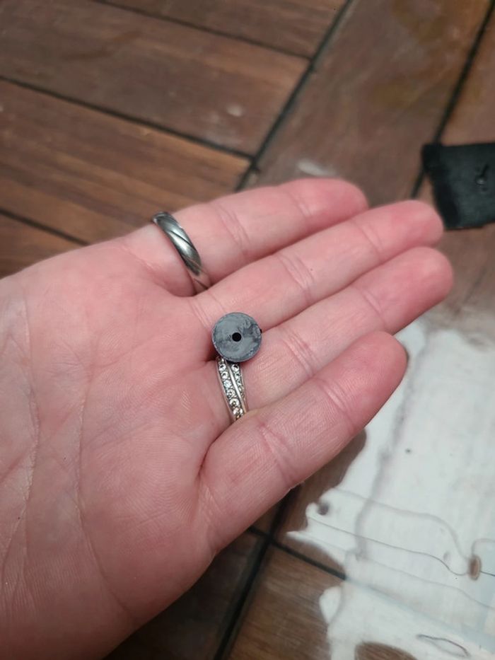 Pin's années 90 - photo numéro 4