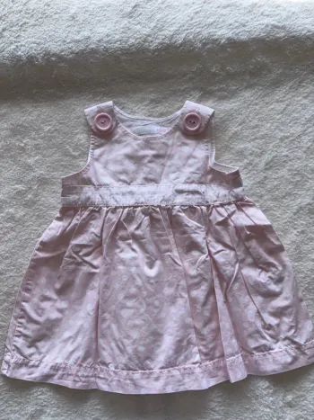 Robe rose et blanche