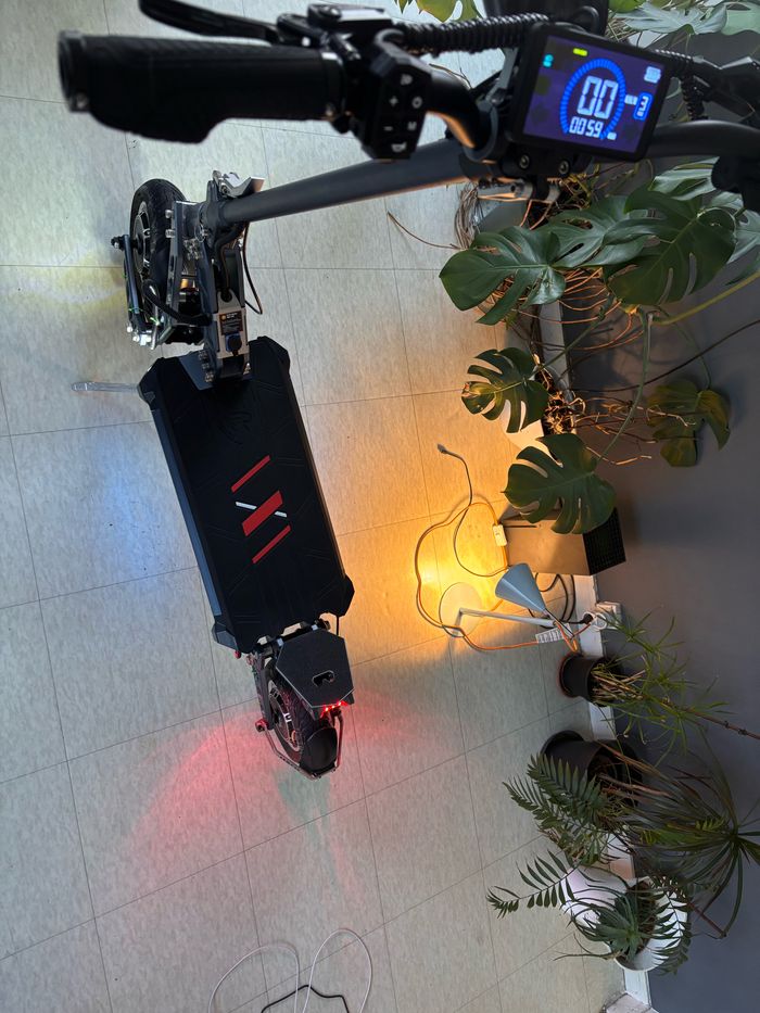 Trottinette électrique hero 60v25ah - photo numéro 4