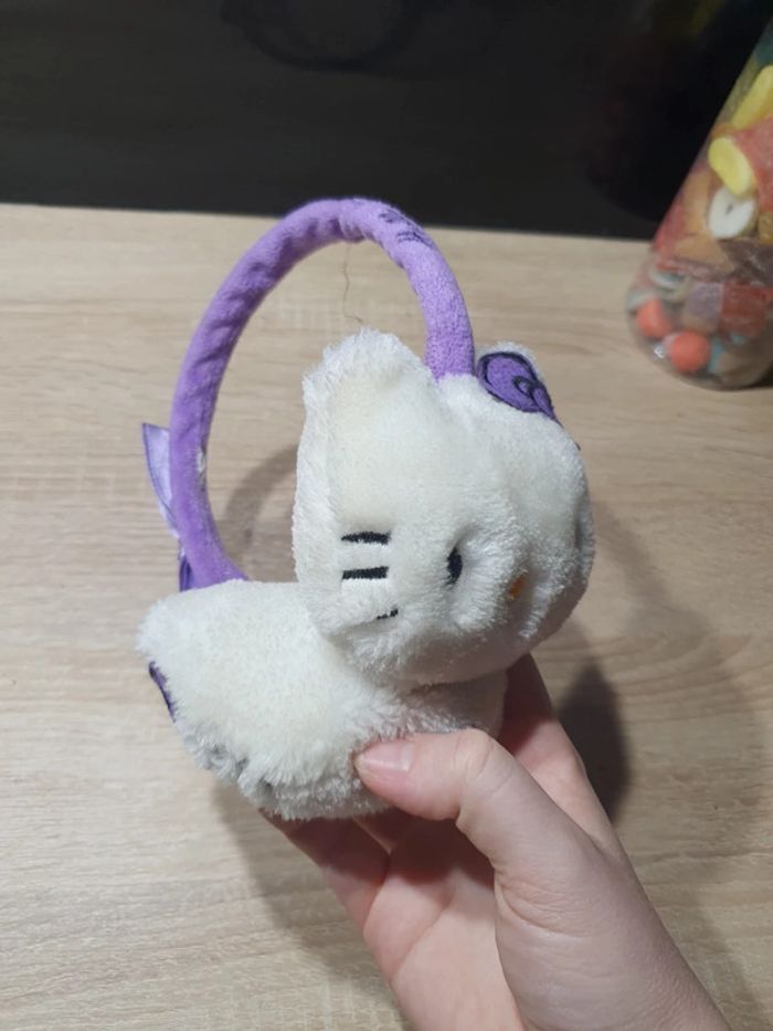 Cache oreilles hello kitty - photo numéro 2