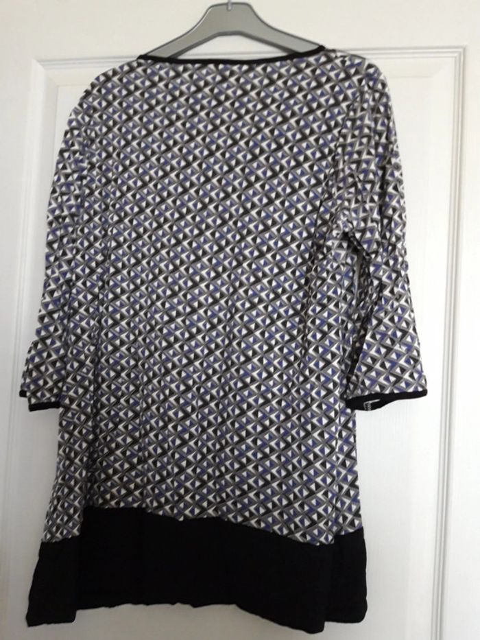 Haut 46/48 - photo numéro 3