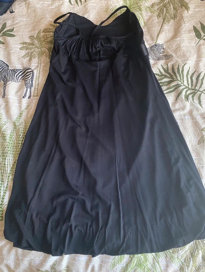 robe noire - photo numéro 3