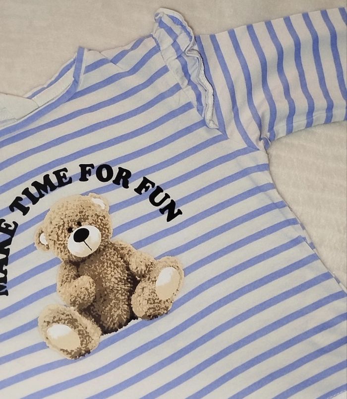 H&M Tee Shirt Fille 5 ans NEUF - photo numéro 2