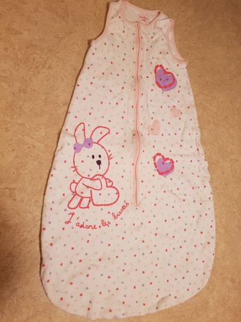 Gigoteuse bébé fille