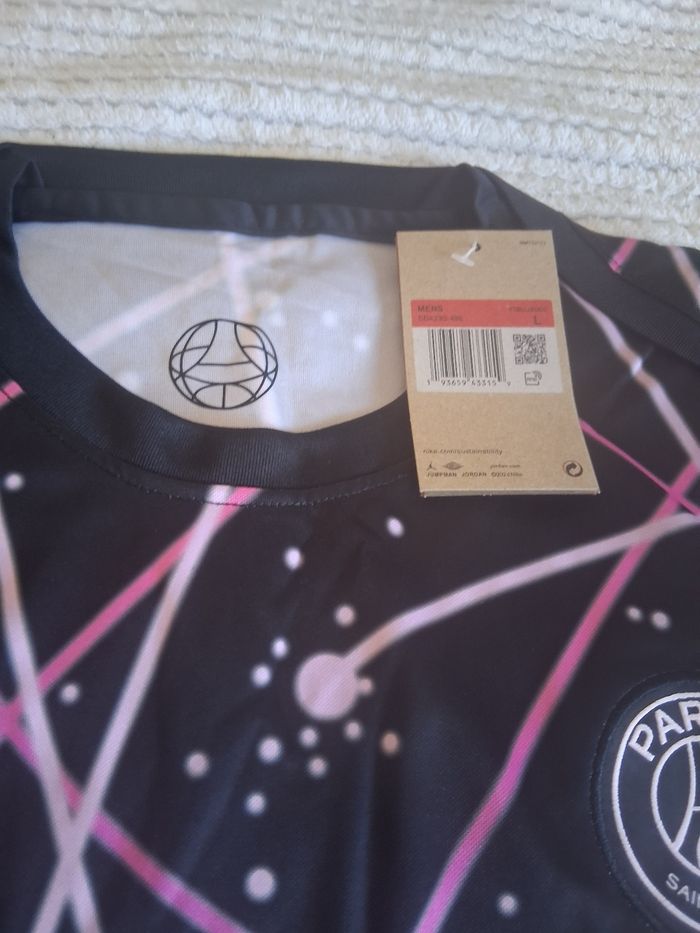 Maillot psg noir et rose taille l - photo numéro 3
