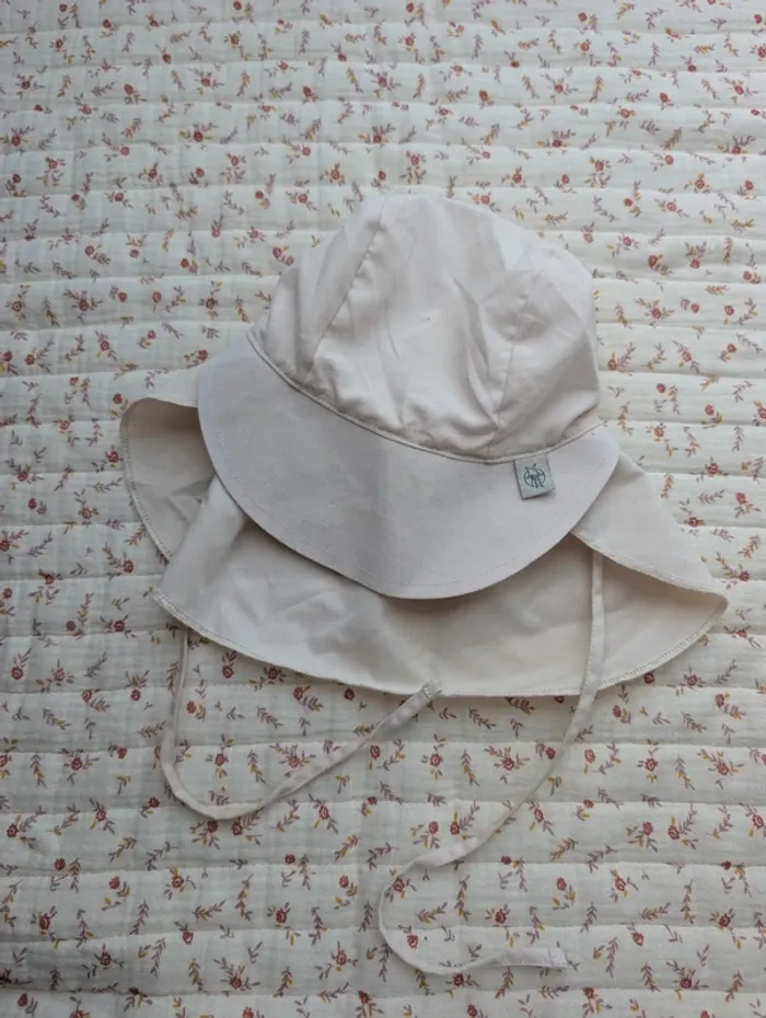 Casquette protège nuque Lassig 18 - 36 mois