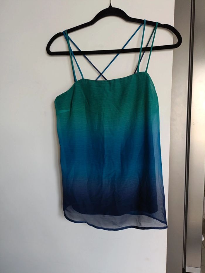 Top fluide Kiabi bretelles croisées Taille 34/36 – Très bon état