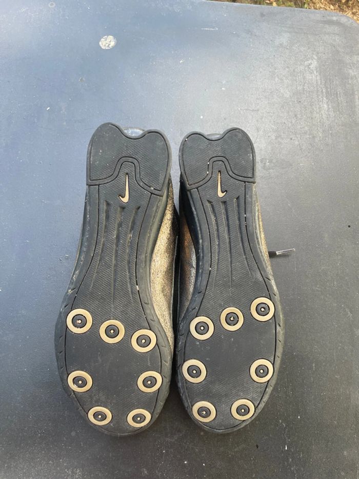 Chaussure Nike vintage - photo numéro 4