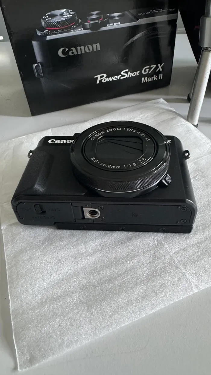 Canon g7x mark ii état comme neuf Complet avec boite + trépied + chargeur - photo numéro 3