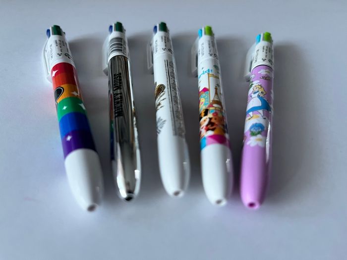 Lot 5 crayons BIC Disney - photo numéro 2