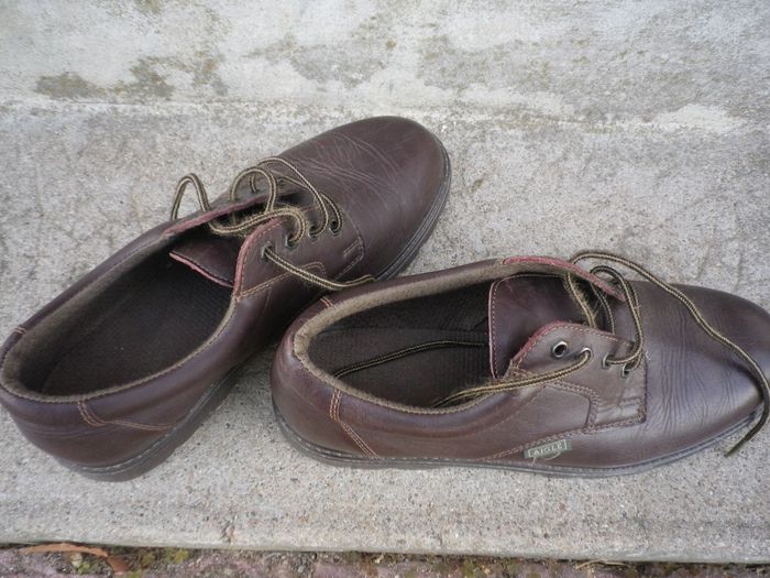 CHAUSSURES