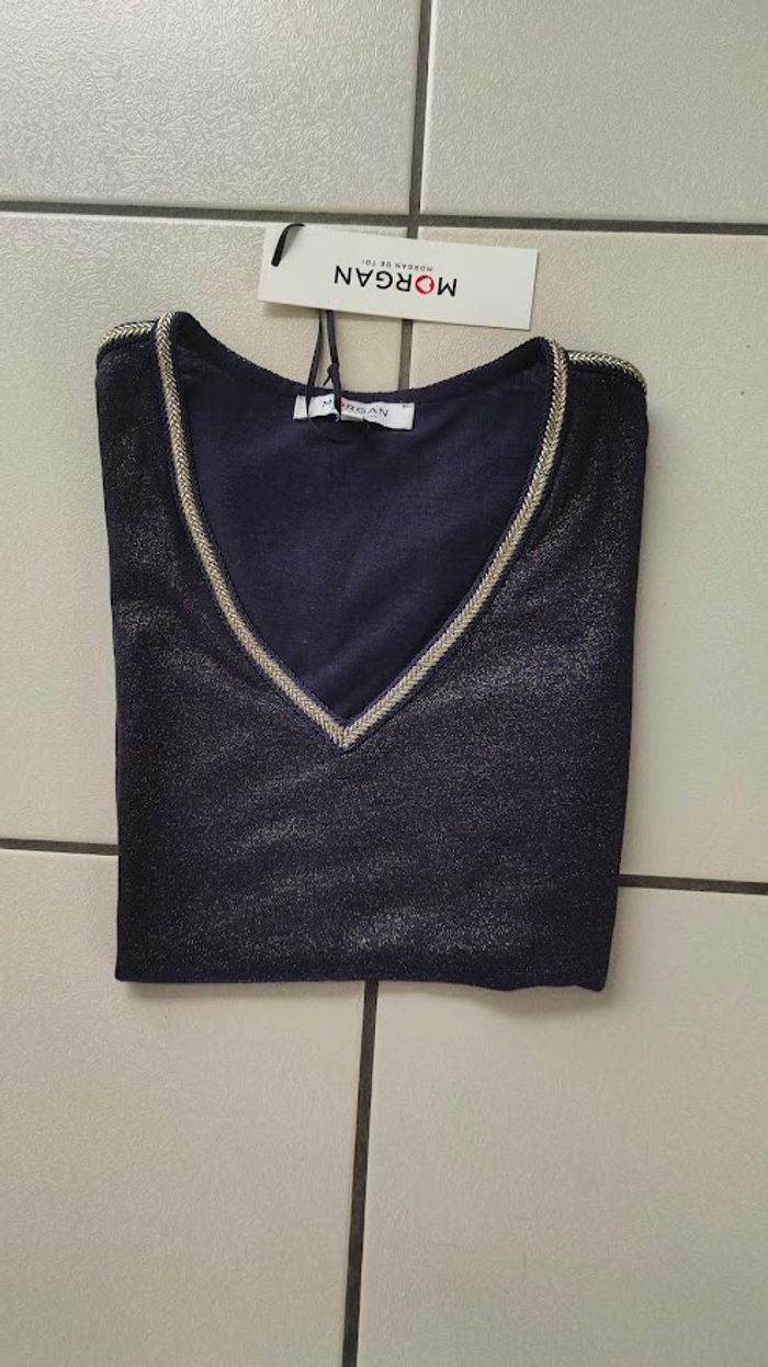 tee shirt MORGAN bleu marine avec liseret or col et épaule taille 36 NEUF - photo numéro 7