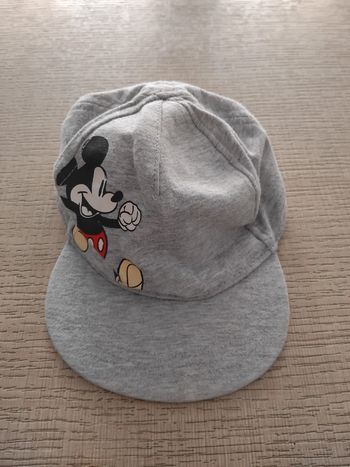 Casquette 6/9 mois