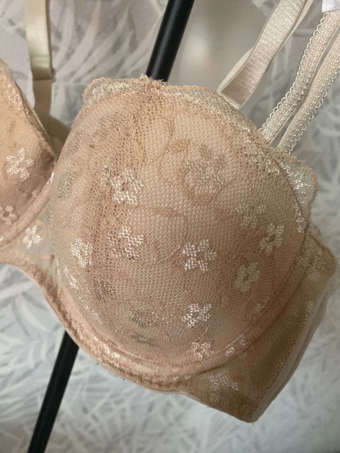 Soutien gorge - photo numéro 2