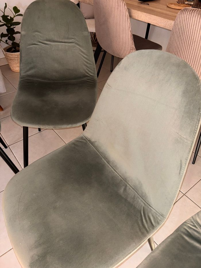 Chaise en velours vert - photo numéro 6