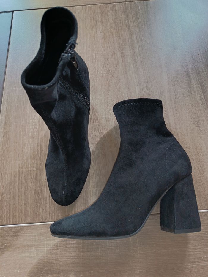Bottines taille 37 - photo numéro 1
