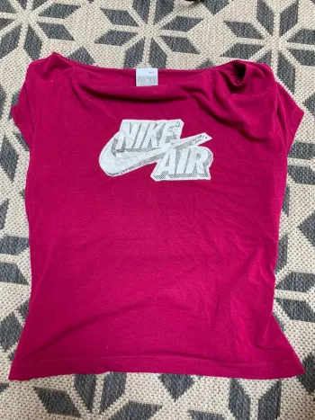 T shirt sport Nike taille 34/36