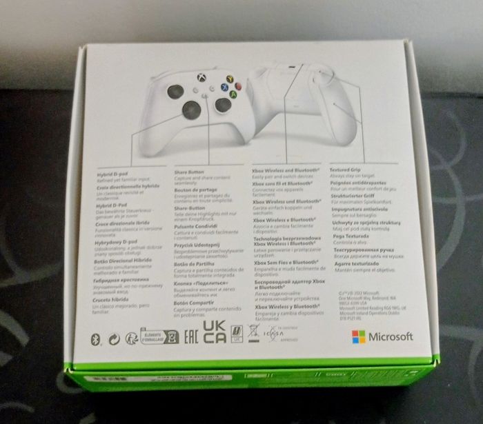 😍 manette Xbox séries/one/pc robot white en boite - photo numéro 2