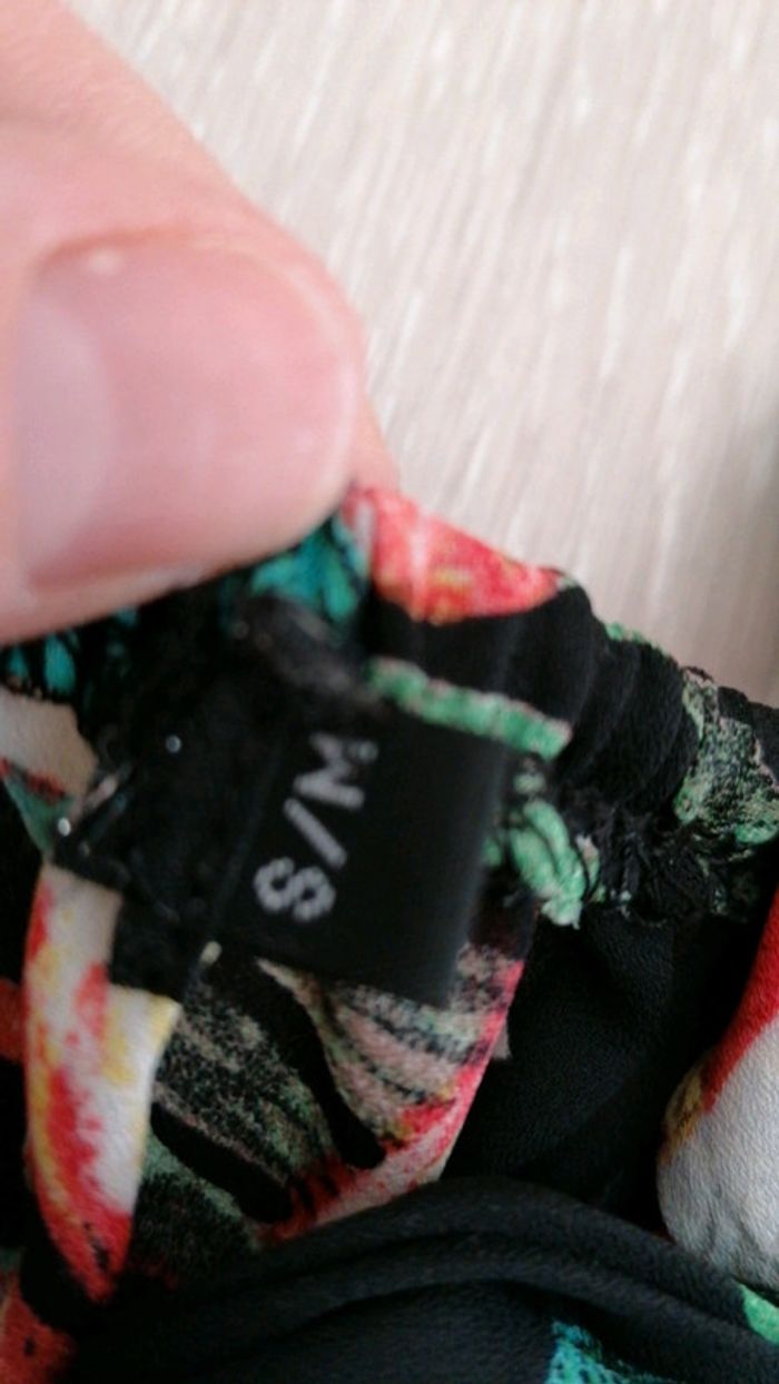 Débardeur dos nu fleuri - photo numéro 4