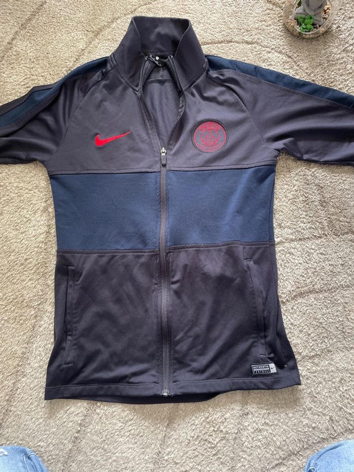 Veste PSG - photo numéro 3