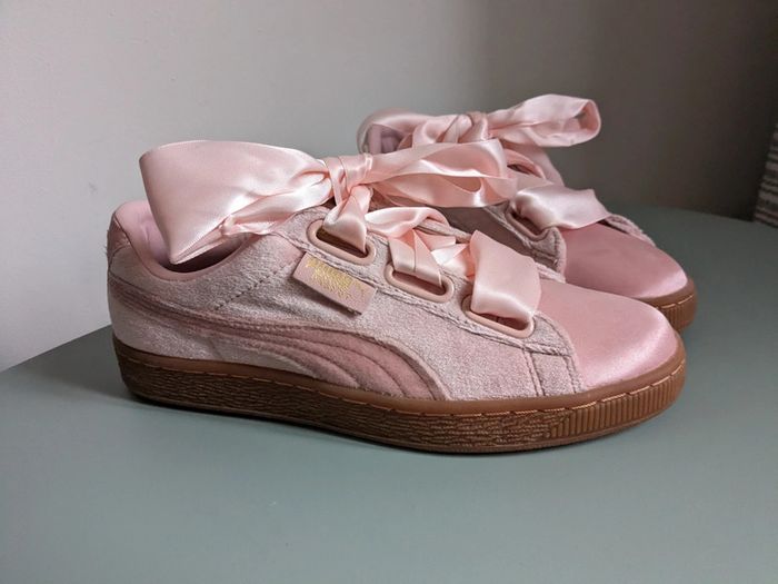 Baskets rose Puma 38