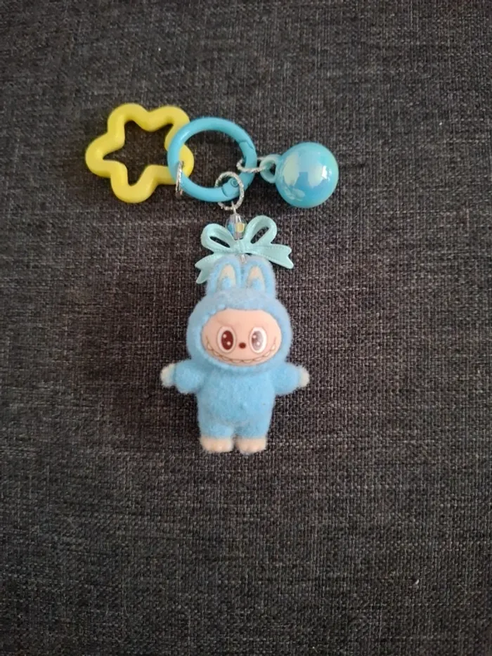 Porte clé labubu