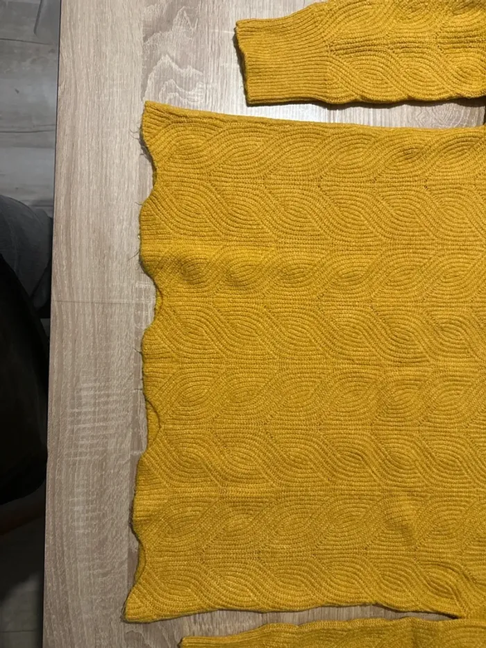 Pull à motifs - photo numéro 3
