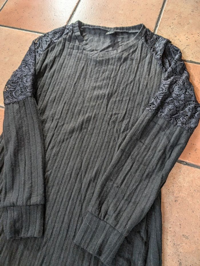Robe noir - photo numéro 2