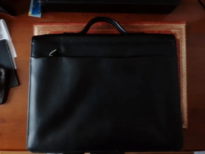 Cartable à compartiments en cuir noir - photo numéro 5
