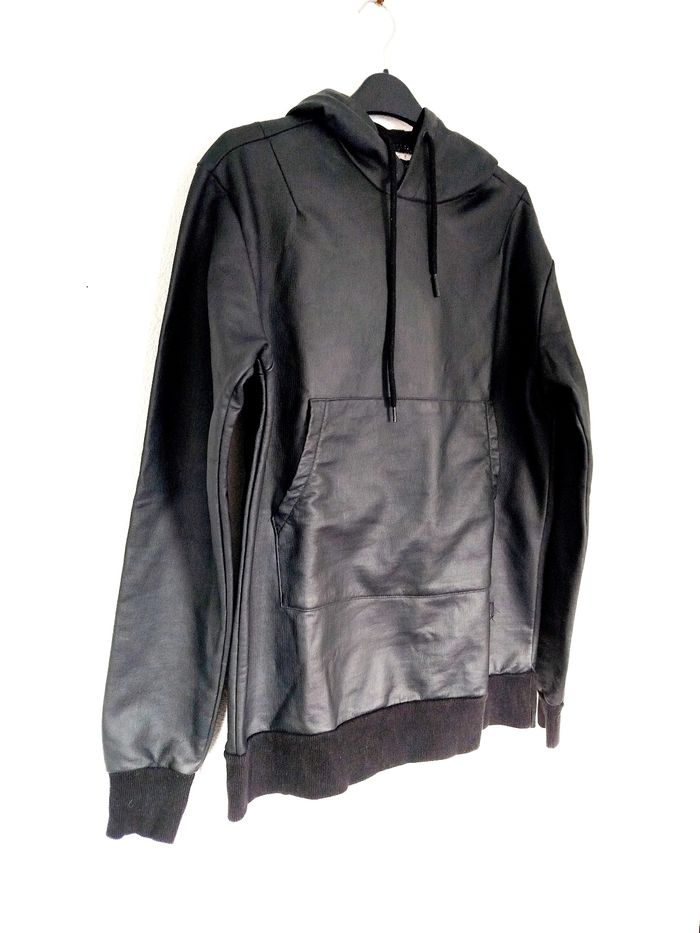 Sweat Religion taille S - photo numéro 3