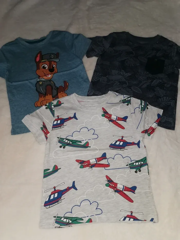 Lot de 3 tee-shirts Taille 3 ans